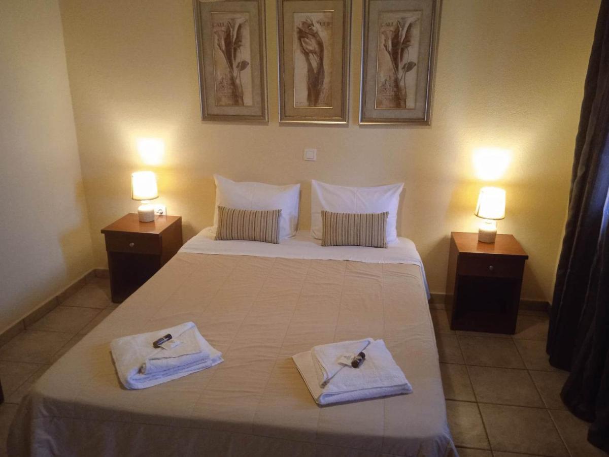 Thiamis Guesthouse Doliana Экстерьер фото